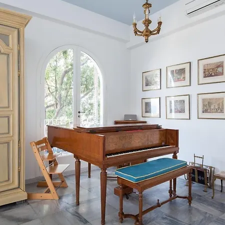 Chateau Des - Five Stars House Niza