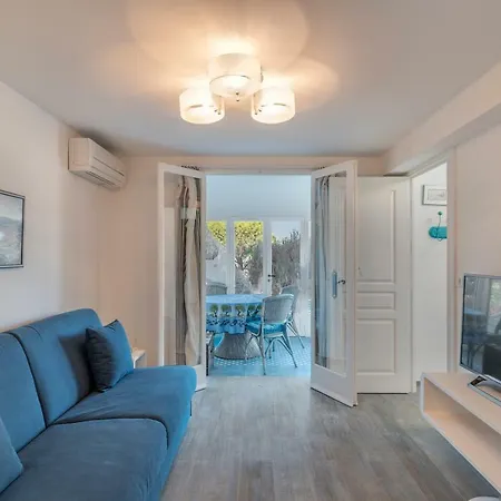 Villa Chateau Des - Five Stars House *