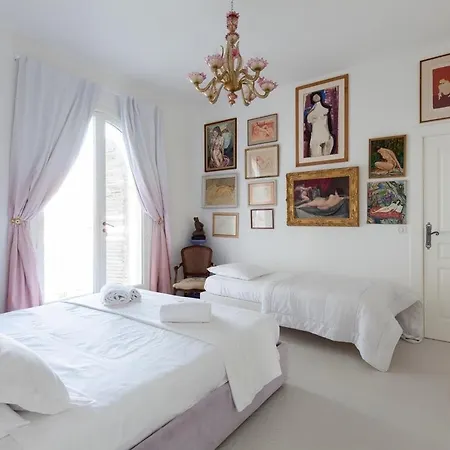 Chateau Des - Five Stars House Villa